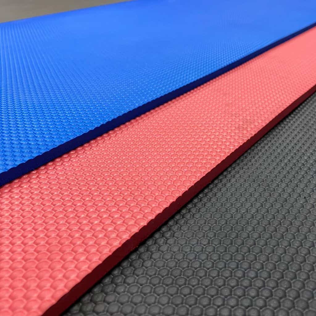 COLCHONETA INDOOR IBERIAN SPORTECH 4 COLCHONETA INDOOR IBERIAN SPORTECH - Imagen 2